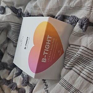 Maelys B-tight lift and firm booty mask